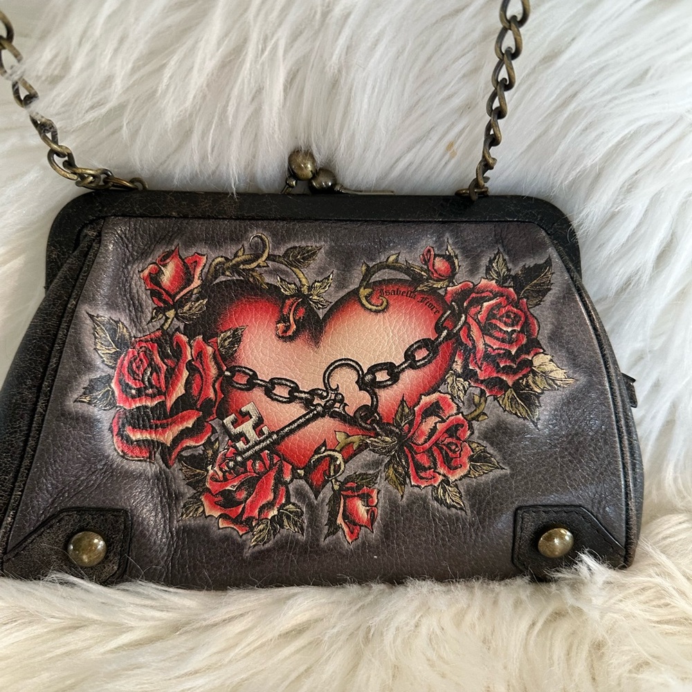 🥀ISABELLA FIORE WEATHERED LEATHER CHAIN CLUTCH🥀*AUTHENTIC*